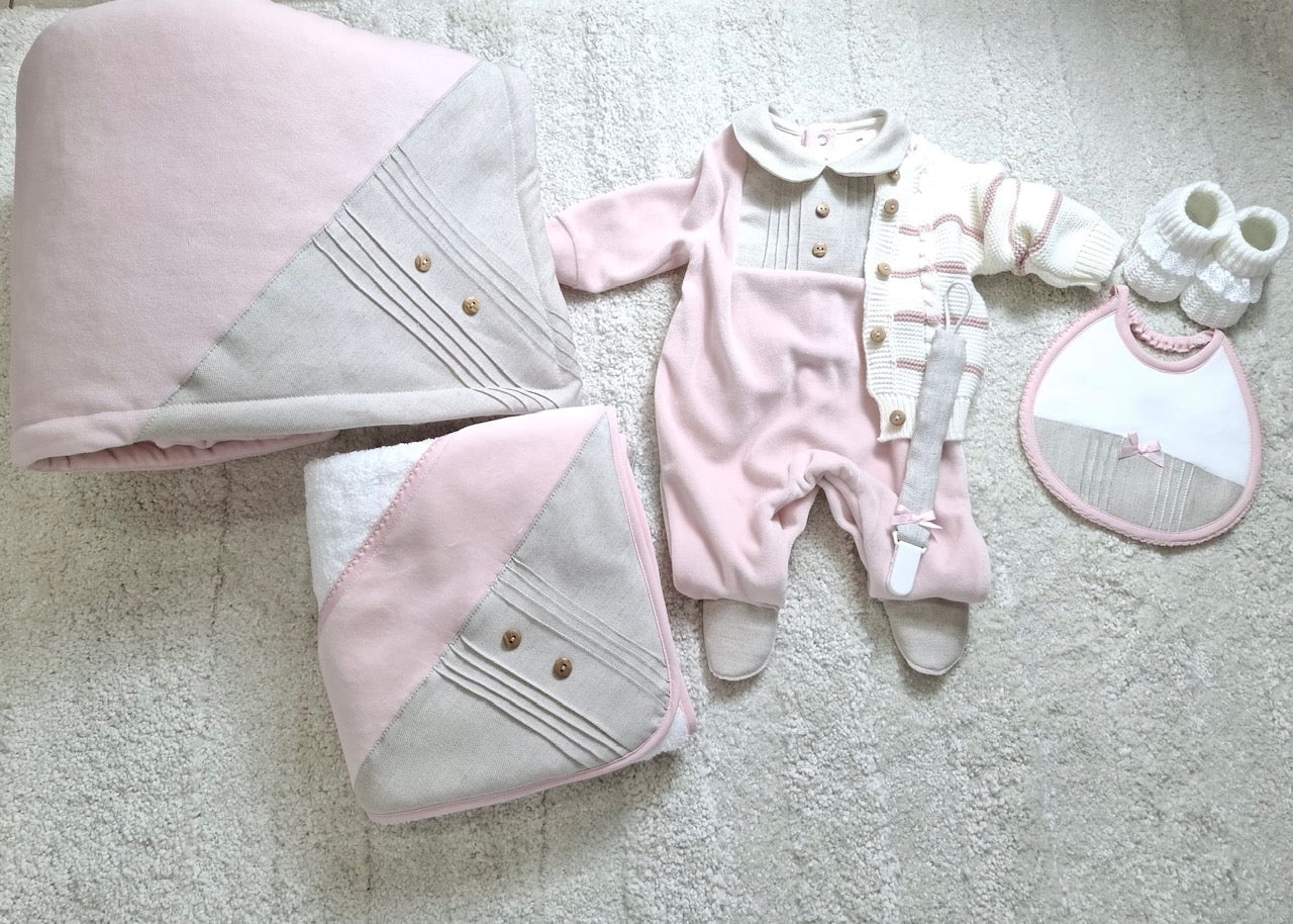 Conjunto em Malha 7 Peças para Bebé