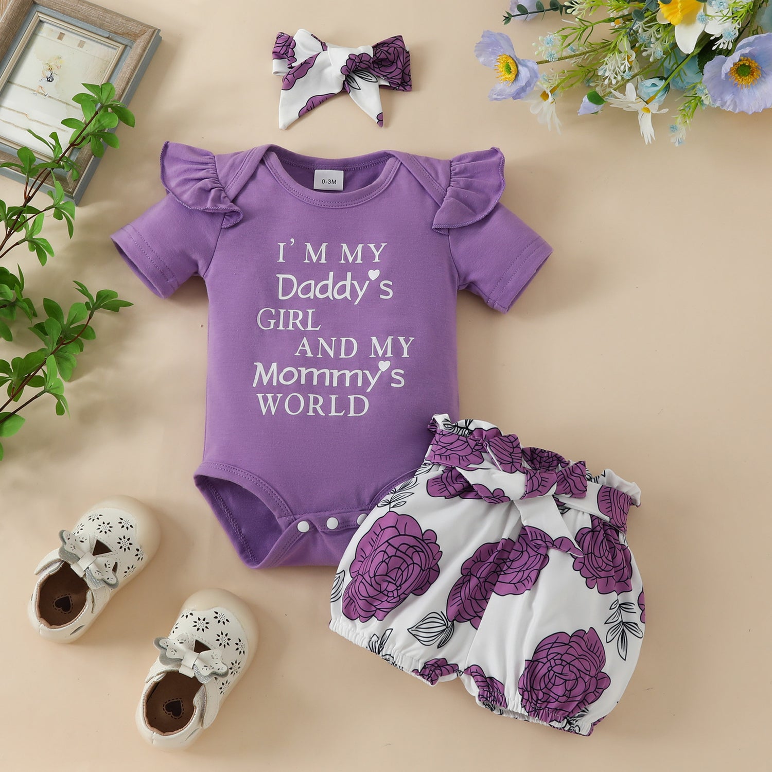 Conjunto de Verão para Bebé Menina – Camisola com Letras e Calções