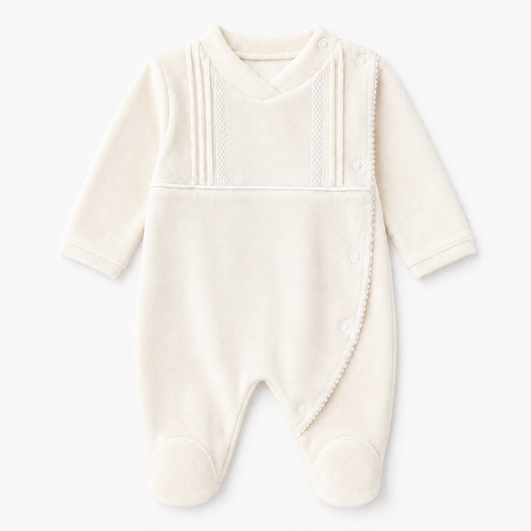 Babygrow de Bebé Elegance Off Wite com Detalhes em Renda