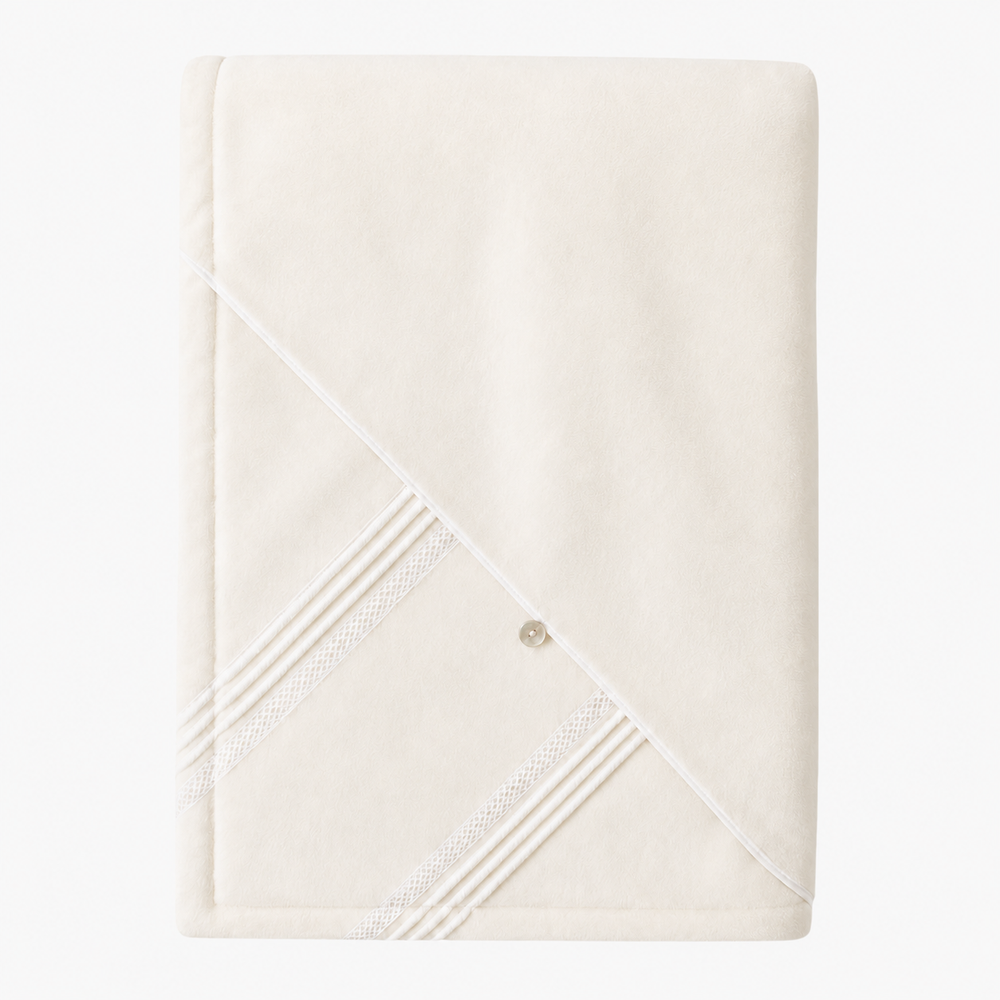 Manta Saco de Bebé Elegance Off Wite com Detalhes em Renda