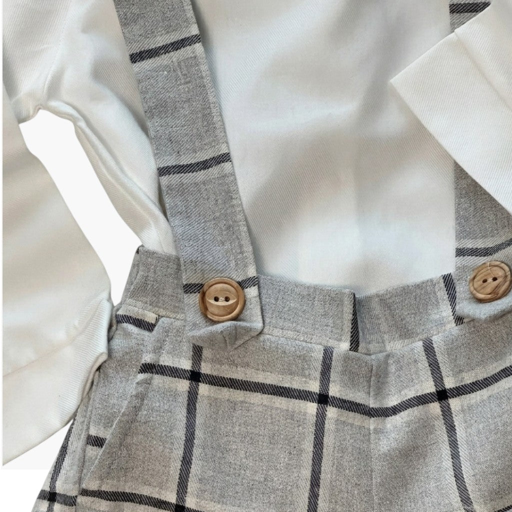 Conjunto Infantil Clássico Xadrez Elegância e Charme em Cada Detalhe