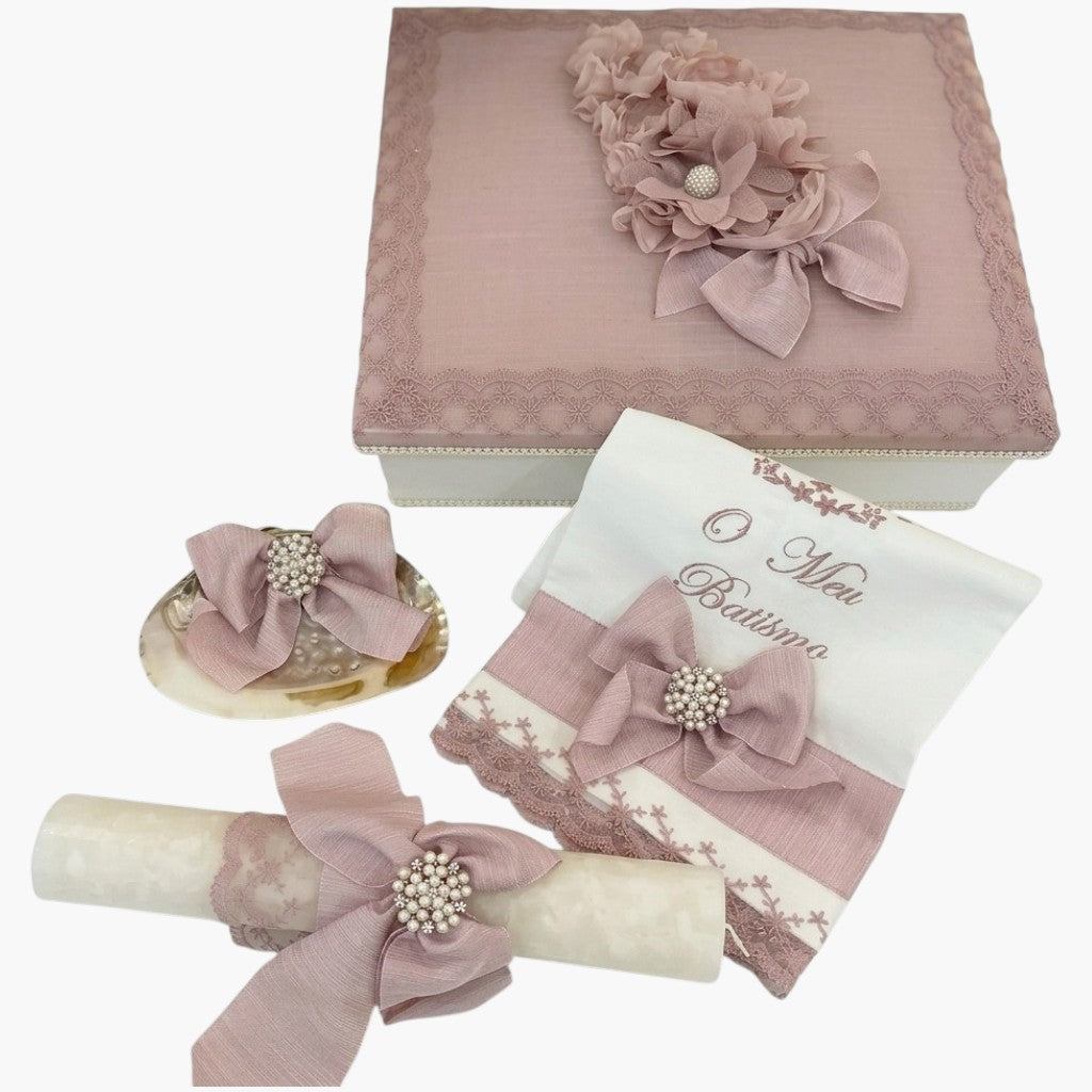 Conjunto de Batismo Rosa Delicado com Flores em Linho Personalizável