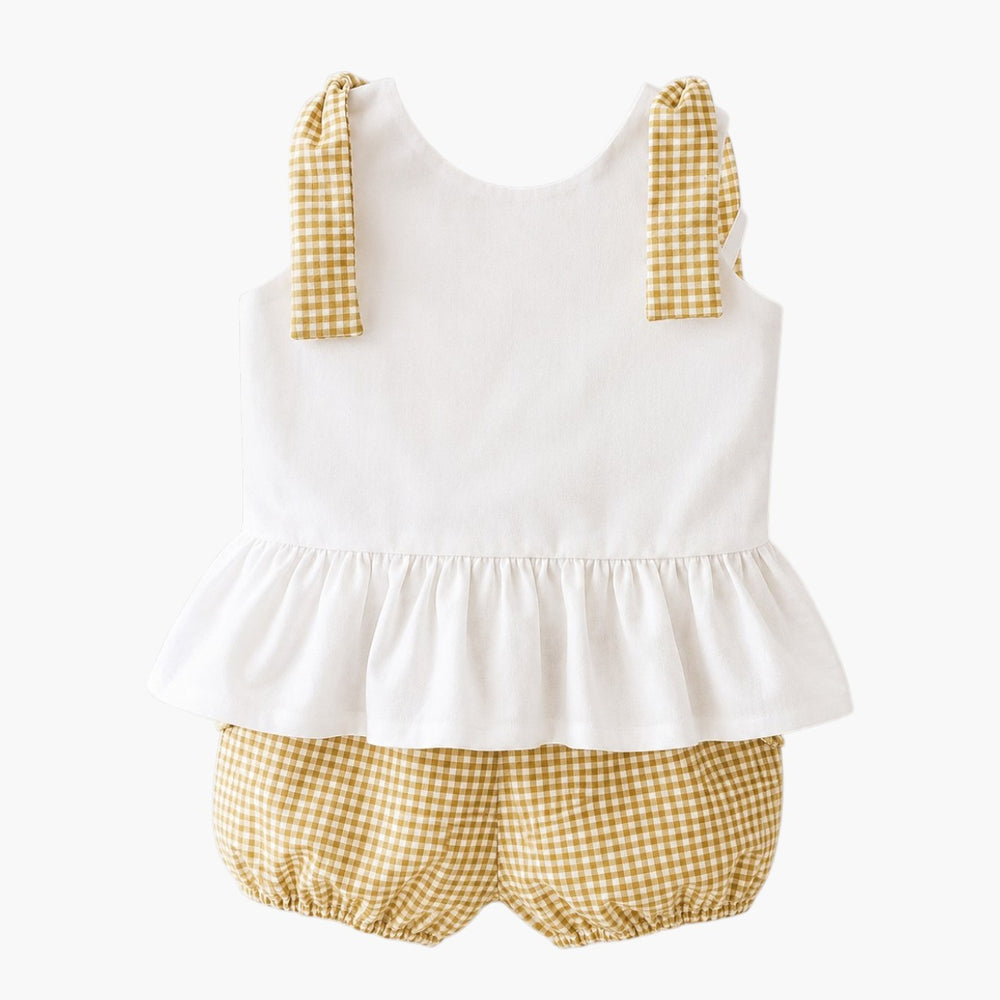 Conjunto Vichy Mostarda Elegância Clássica para os Primeiros Momentos