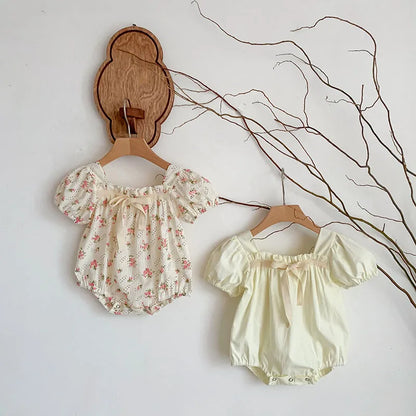 Macacão de Verão para Bebé com Estampado Floral