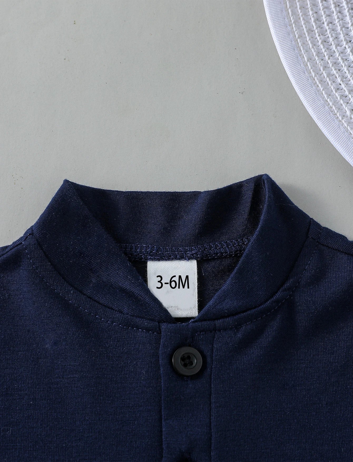 Conjunto de Verão para Bebé Menino – T-shirt Branca de Manga Curta e Calções