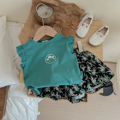 Conjunto Infantil de Verão - Top Sem Mangas com Estampado Floral e Calções