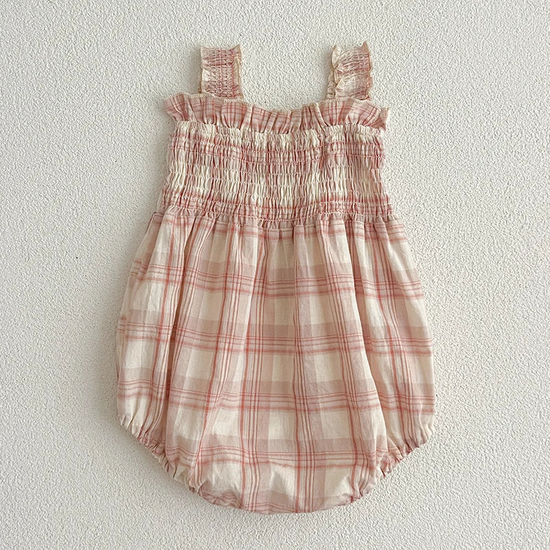 Macacão e Vestido Rosa com Padrão de Xadrez para Menina