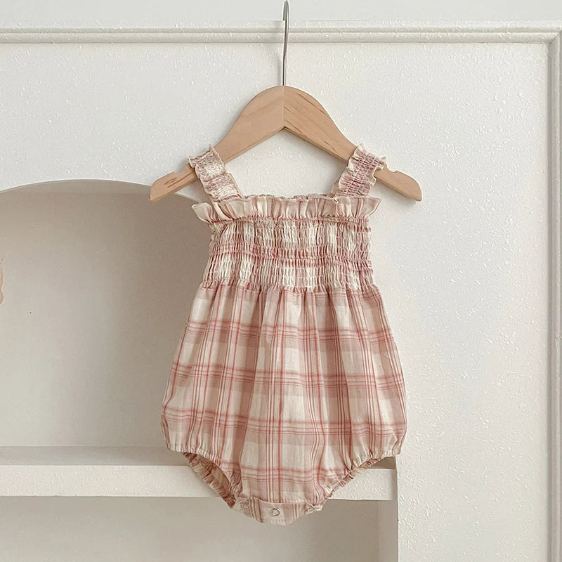 Macacão e Vestido Rosa com Padrão de Xadrez para Menina
