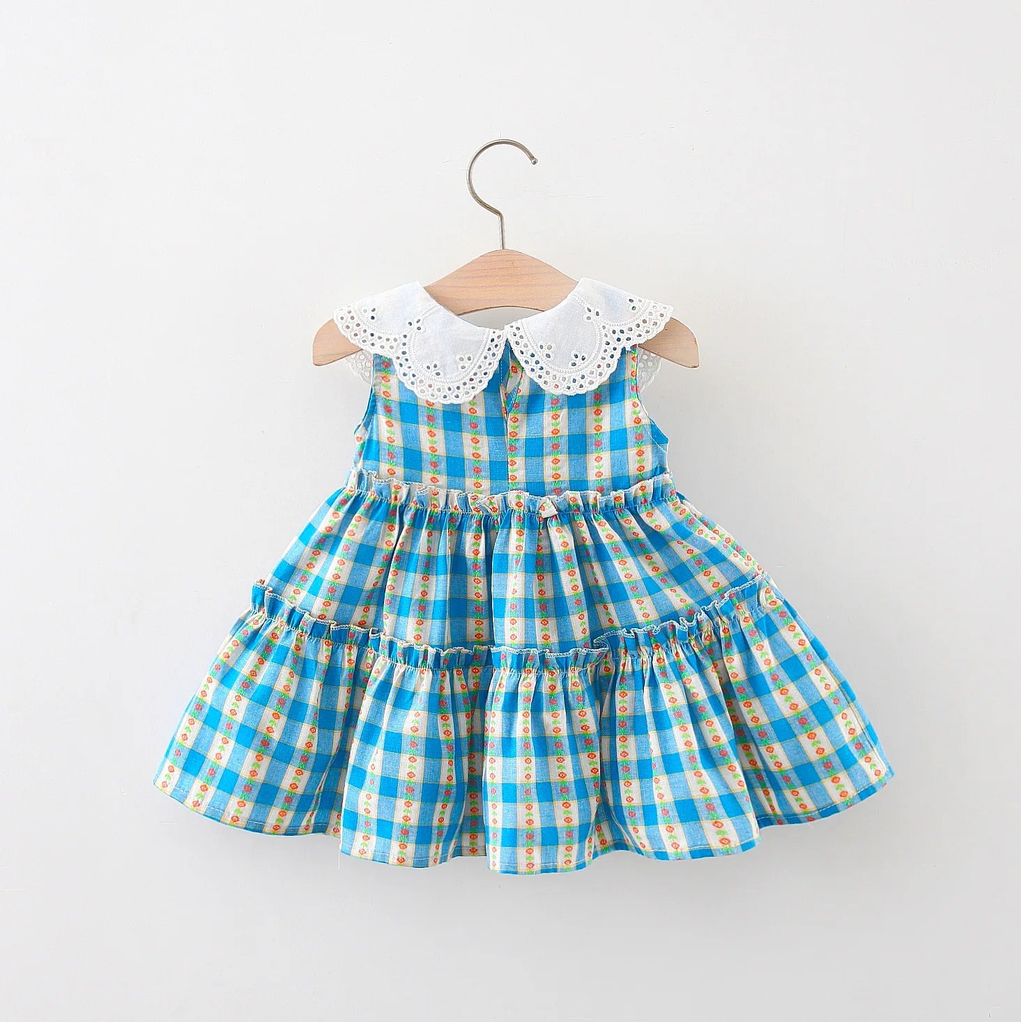 Vestido Sem Mangas em Algodão com Gola de Renda