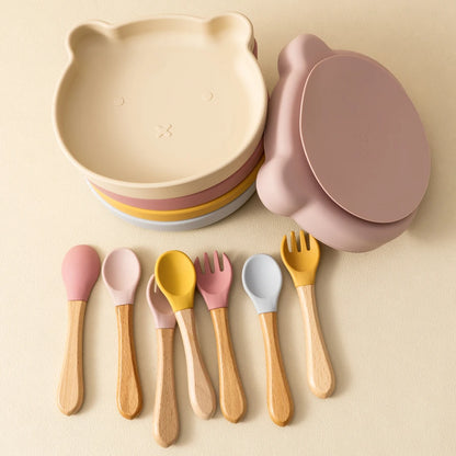 Conjunto de 3 Peças de Refeição em Silicone para Bebé – Taça com Ventosa, Prato e Colher