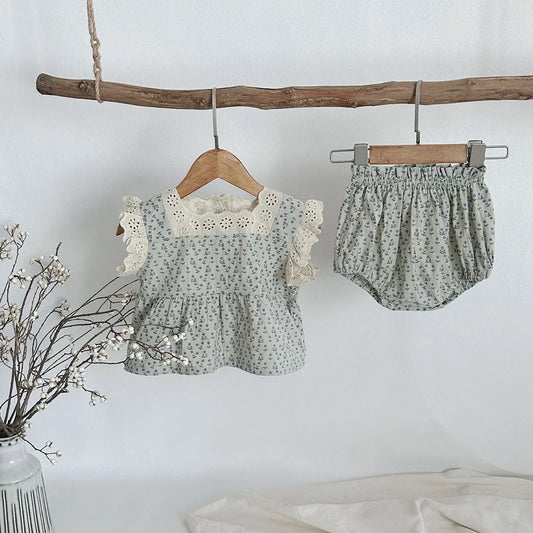 Conjunto Infantil de 2 Peças – Top sem Mangas com Estampado Floral e Calções