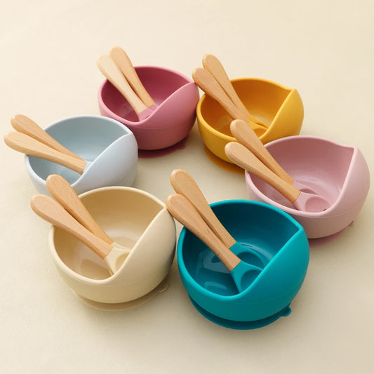 Conjunto de Alimentação em Silicone para Bebé - 3 Peças com Taça com Ventosa, Colher e Garfo com Cabo de Madeira