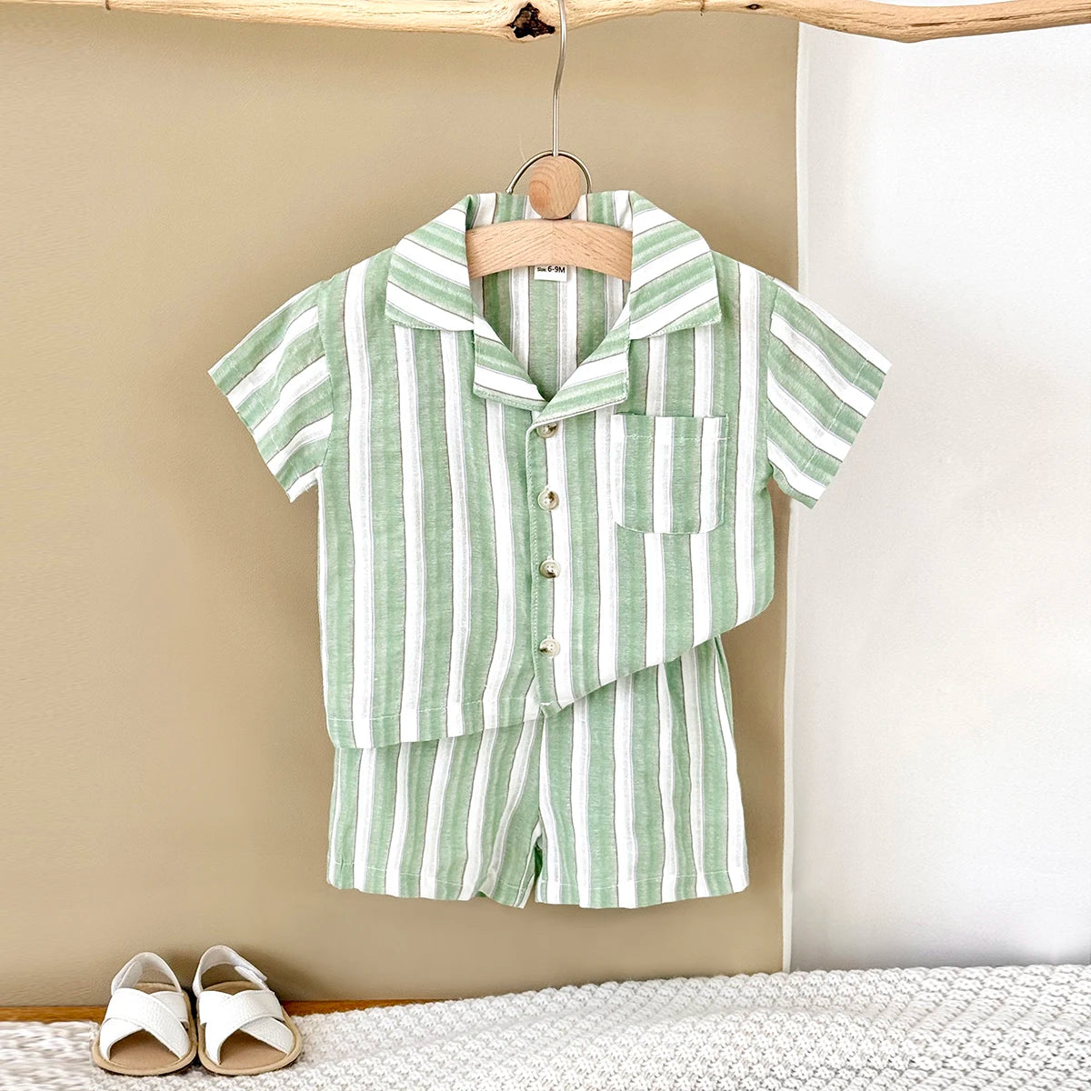 Conjunto de Verão para Bebé – Camisa com Gola e Calções às Riscas 2 Peças