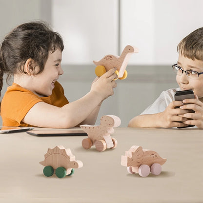 Brinquedo de Madeira para Bebé – Carrinho com Formato de Dinossauro
