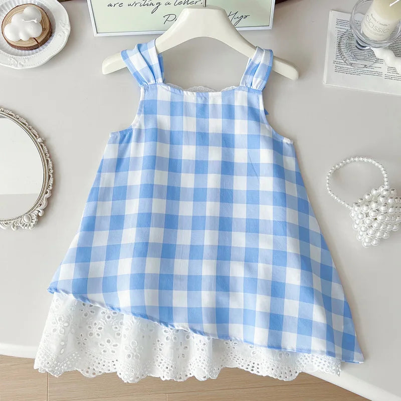 Vestido de Alças para Menina com Renda e Padrão aos Quadrados