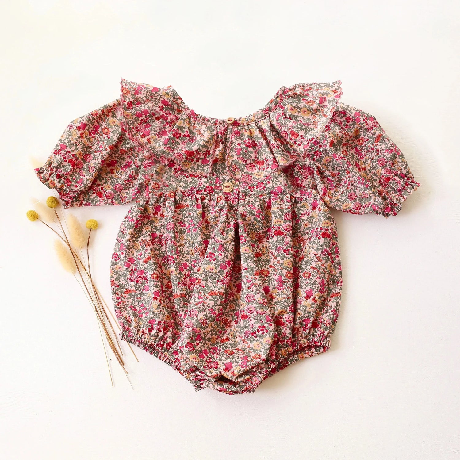 Conjunto 2 Peças Verão para Bebé Menina – Body Floral com Faixa de Cabelo