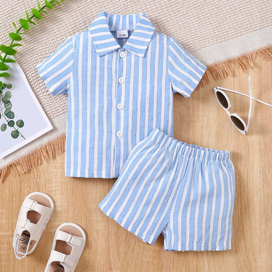 Conjunto de Verão para Bebé Menino – Camisa às Riscas Azul e Branca e Calções