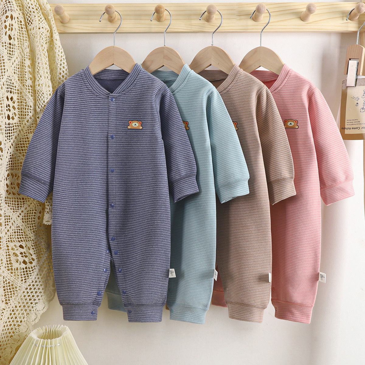 Babygrow de Malha com Risquinhas